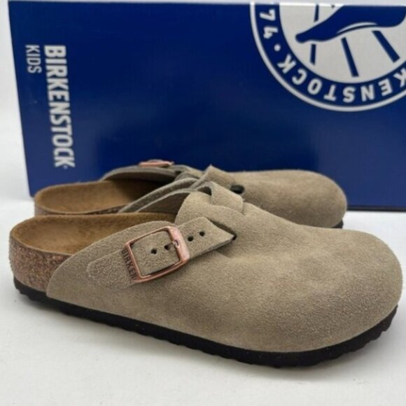 Birkenstock Women's Beige Suede Winter Boots - Picture 7 of 7